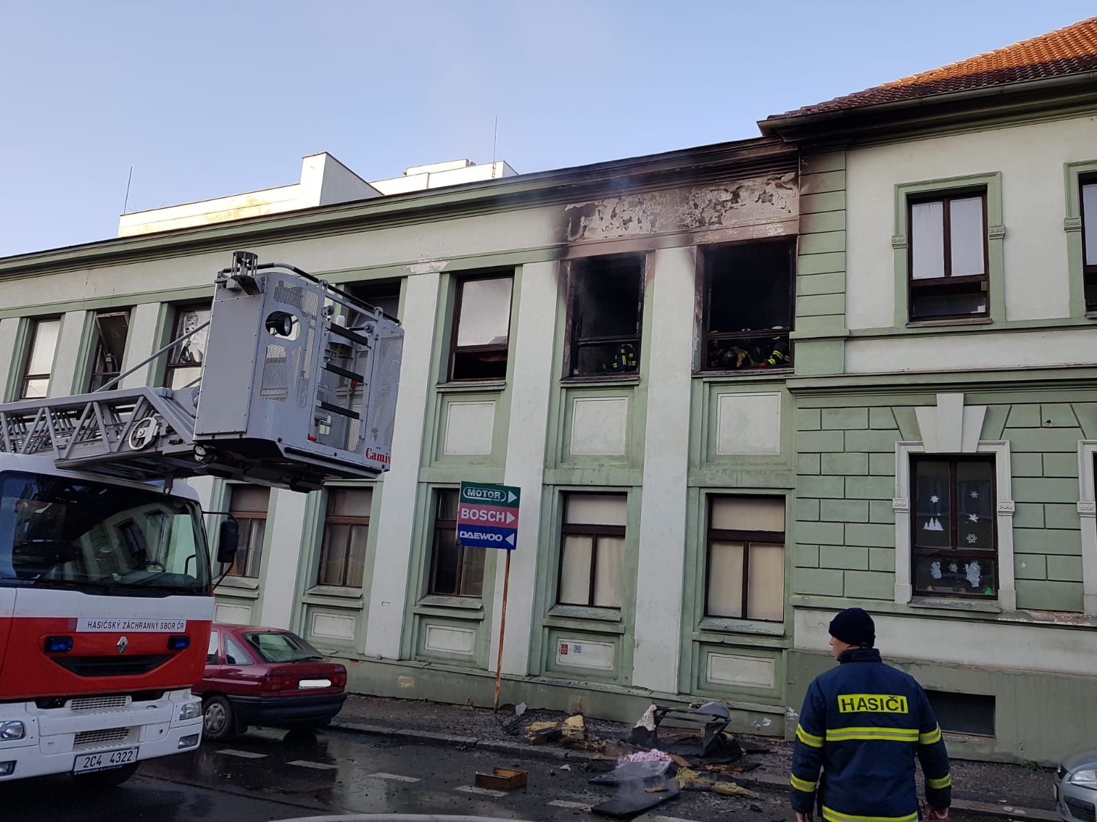 Požár bytu, Písek - 21. 1. 2019 (2).jpg
