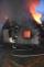 004-Hasiči likvidují požár chaty
