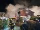 PAK_likvidaci požáru chaty v Třemošnici komplikoval mráz_hasiči bojují nejen s ohněm ale i s komplikovanými podmínkami