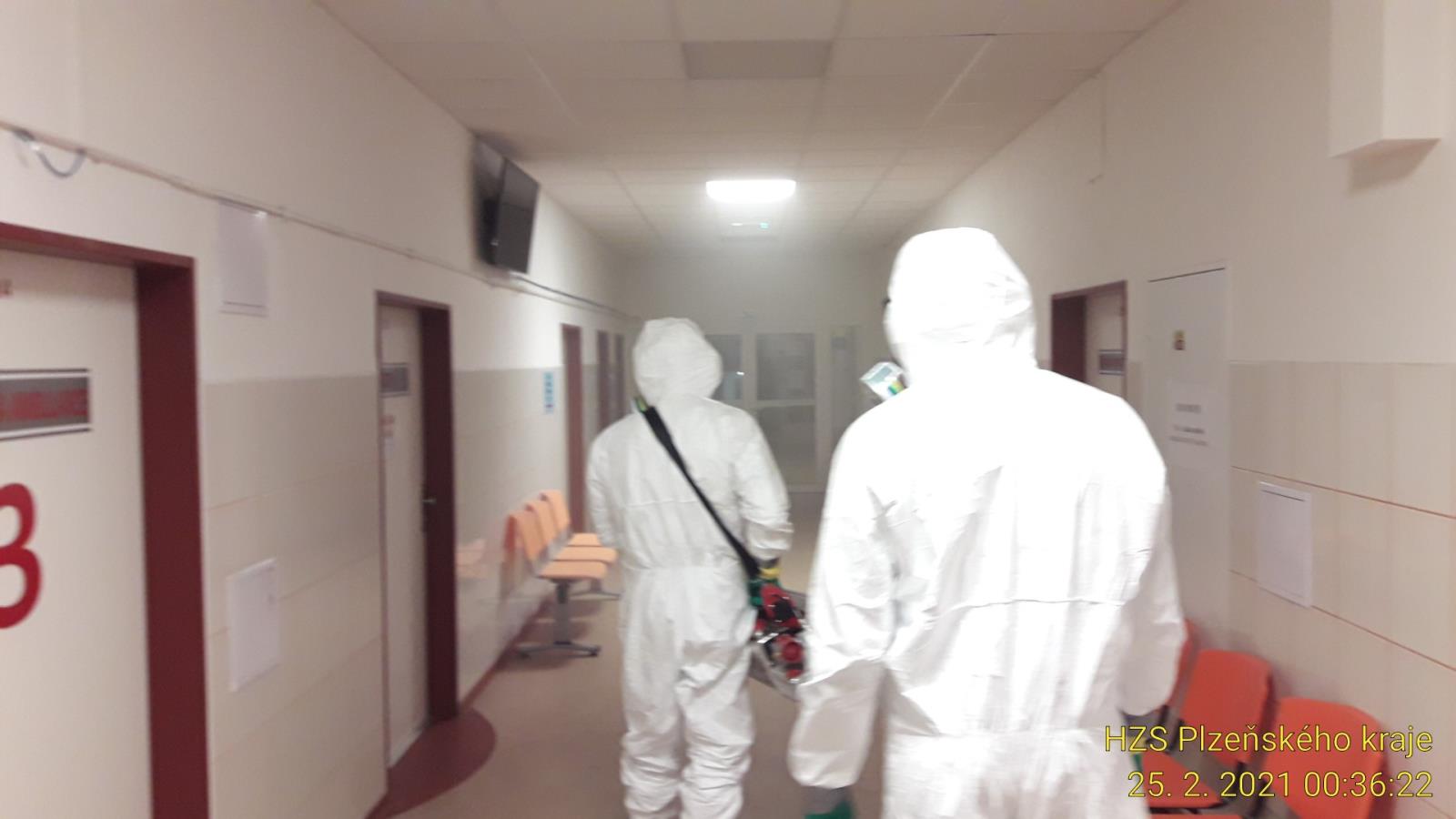 dezinfekce nemocnice v Rokycanech (2).jpg