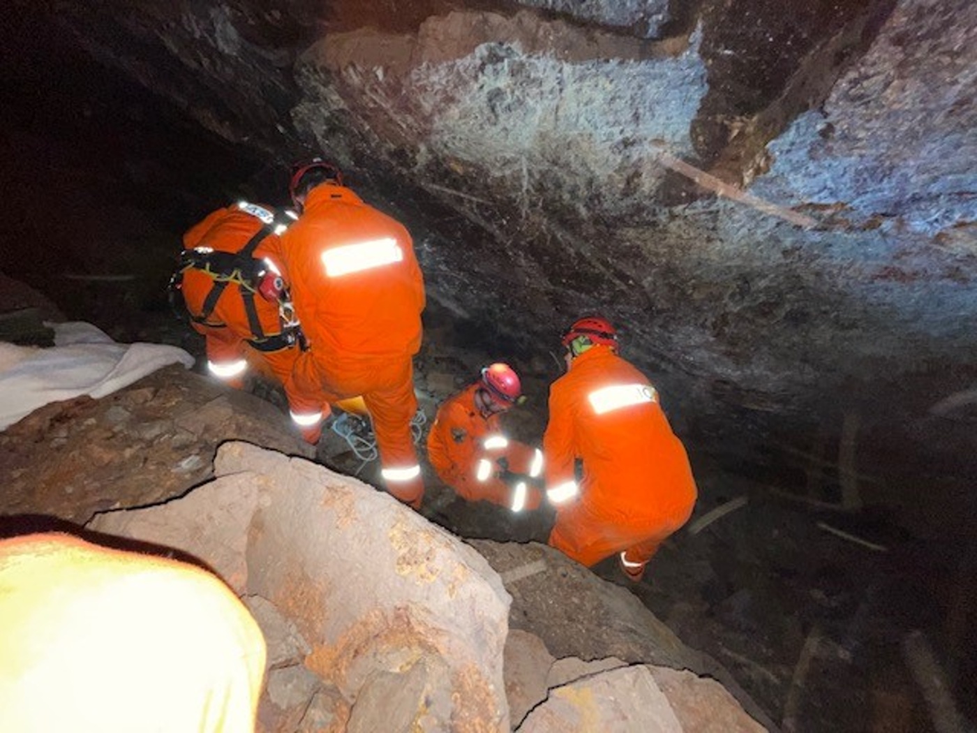 008-Výcvik kolínských lezců v podzemí.jpg