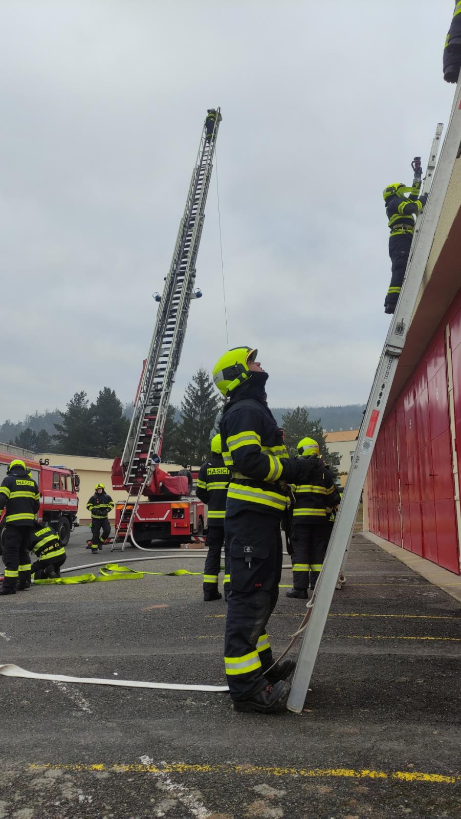 výcvik hasičů (13).jpg