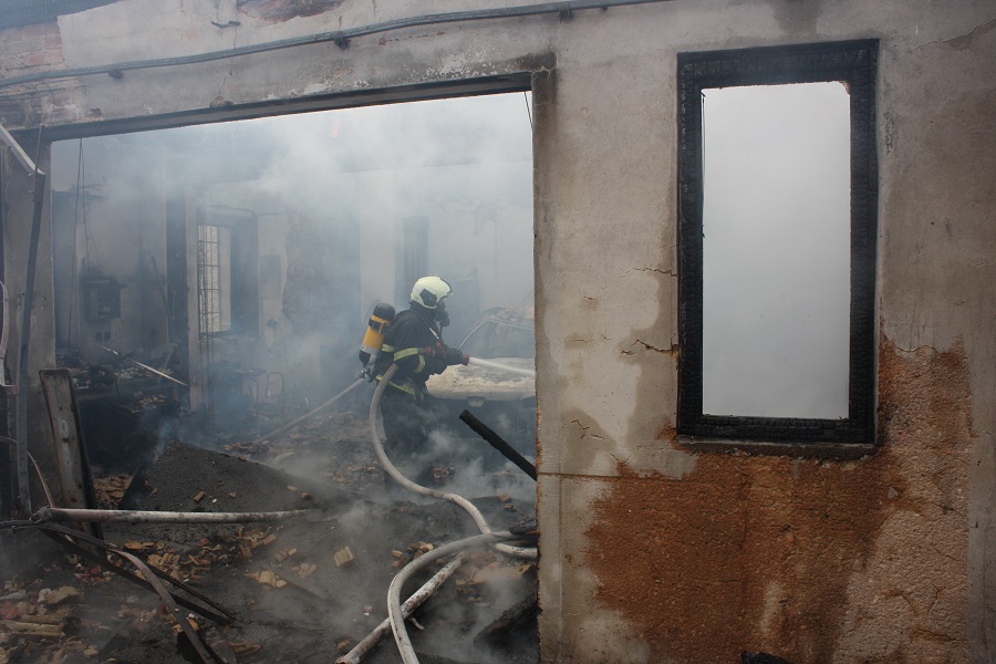 4 Požár stodoly, Munice - 11. 7. 2014 (6).JPG