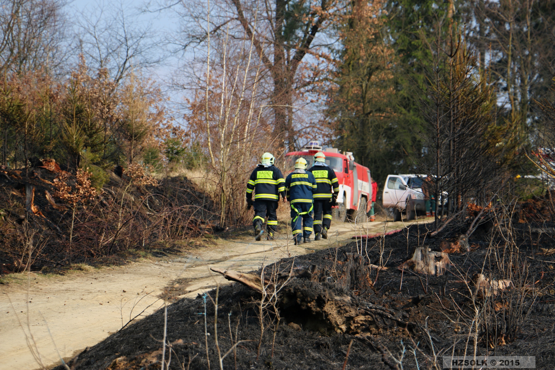 10 P_LP_24-3-2015 Požár lesa Přerov Penčice (35).JPG