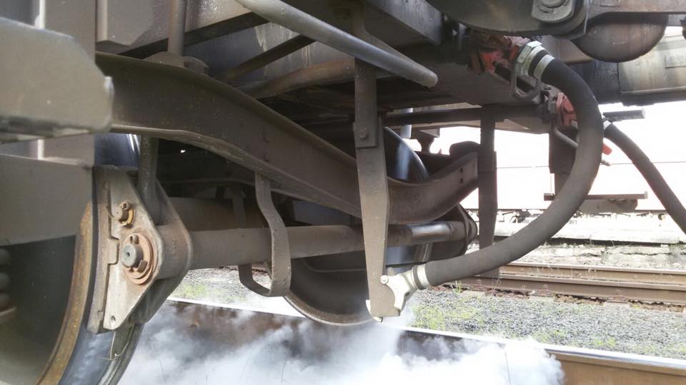 1 26-10-2015 únik nebezpečné látky z cisterny nádraží Hranice_1.jpg