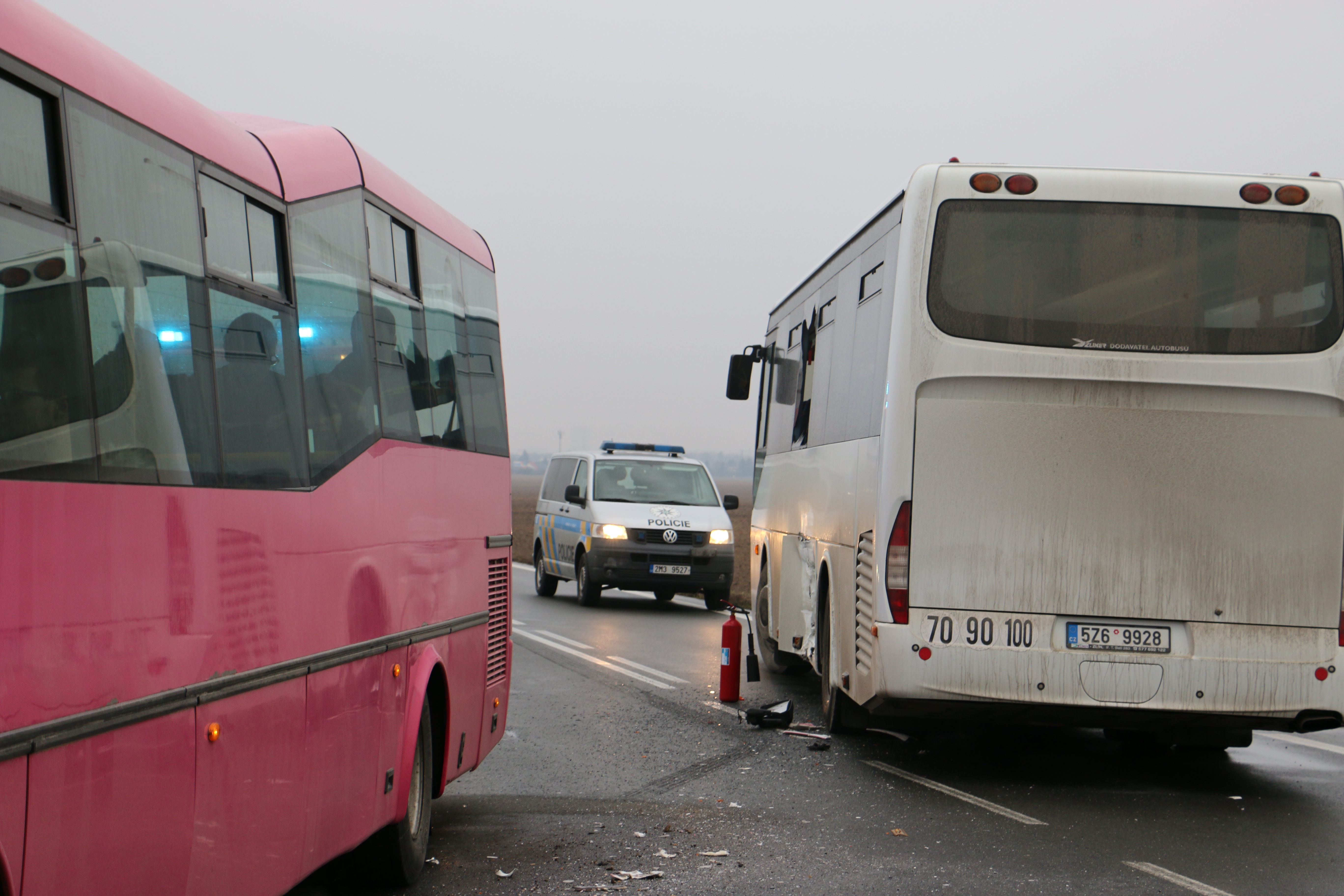 nehoda dvou autobusů Dolany