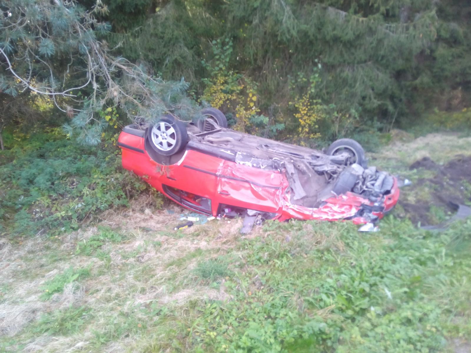Dopravní nehoda OA, Milná - 24. 10. 2016 (3).jpg