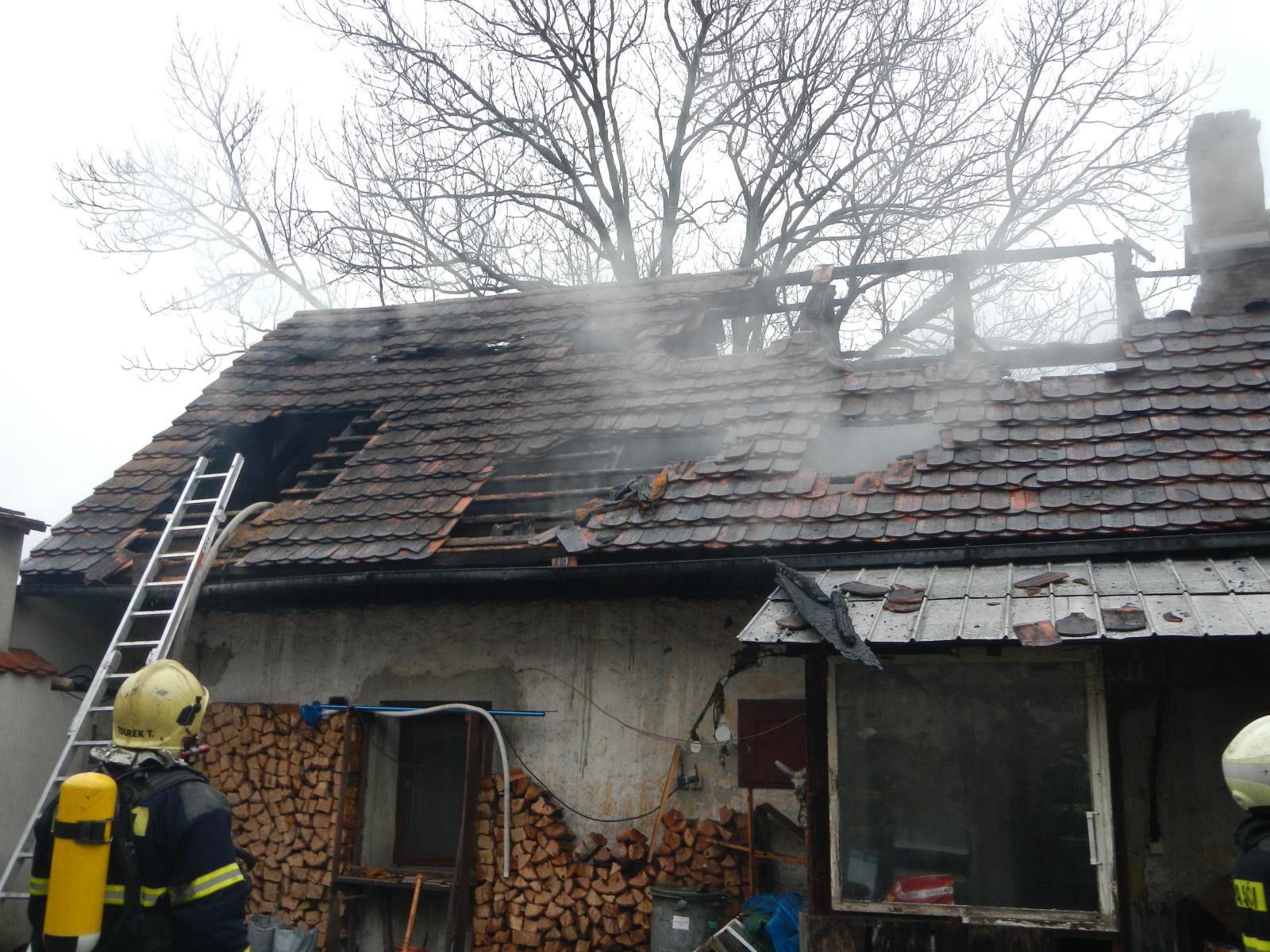 Požár střechy, Pleše - 15. 1. 2018 (3).JPG