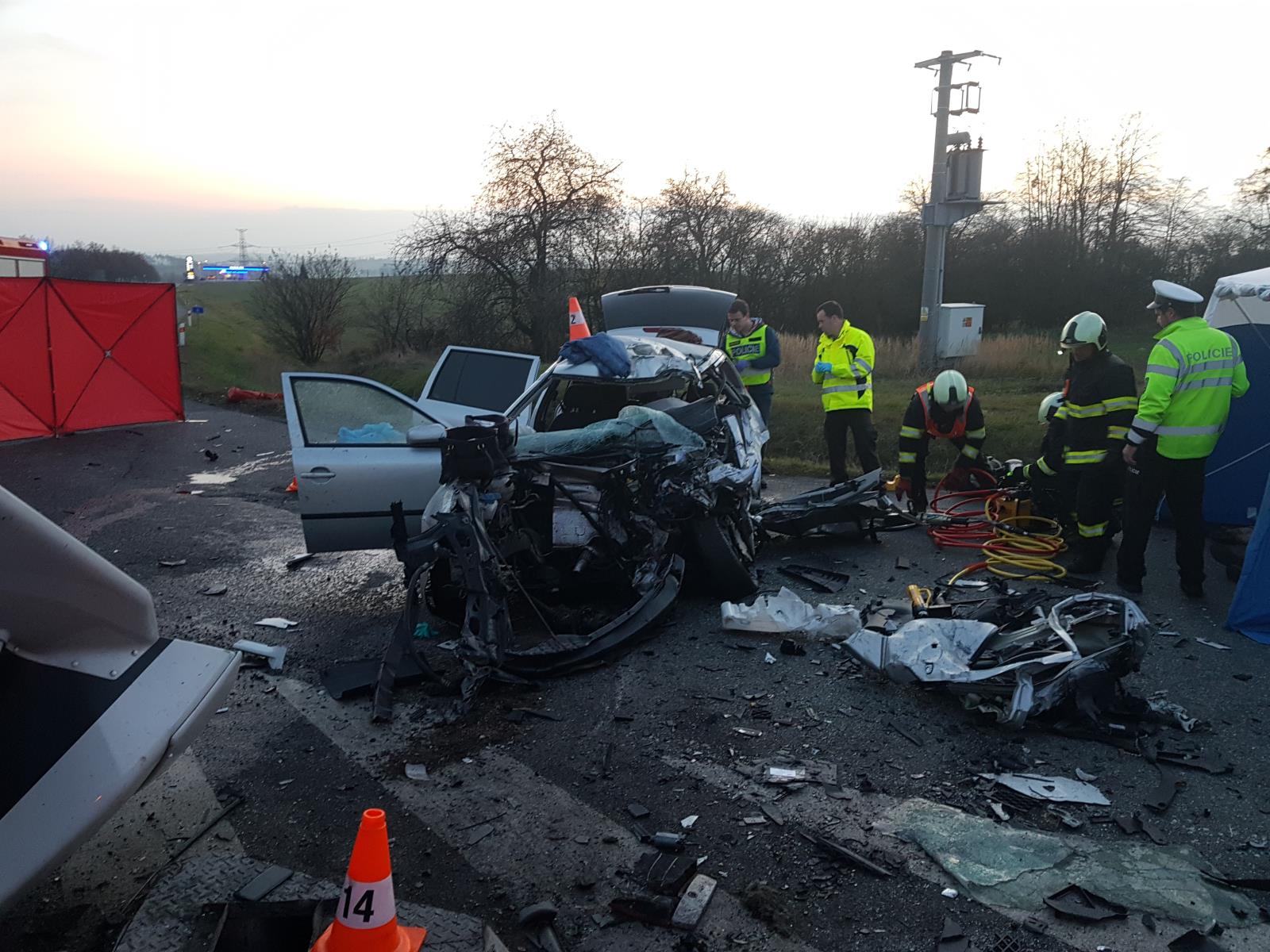 Dopravní nehoda NA a OA, Drhovle - 8. 11. 2018 (5).jpg