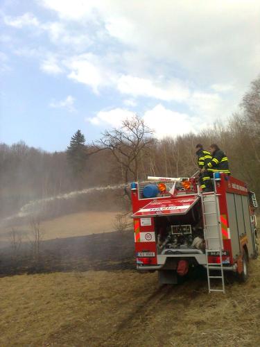 Foto z požáru porostu v Třemošnici poskytla JSDHO Prachovice