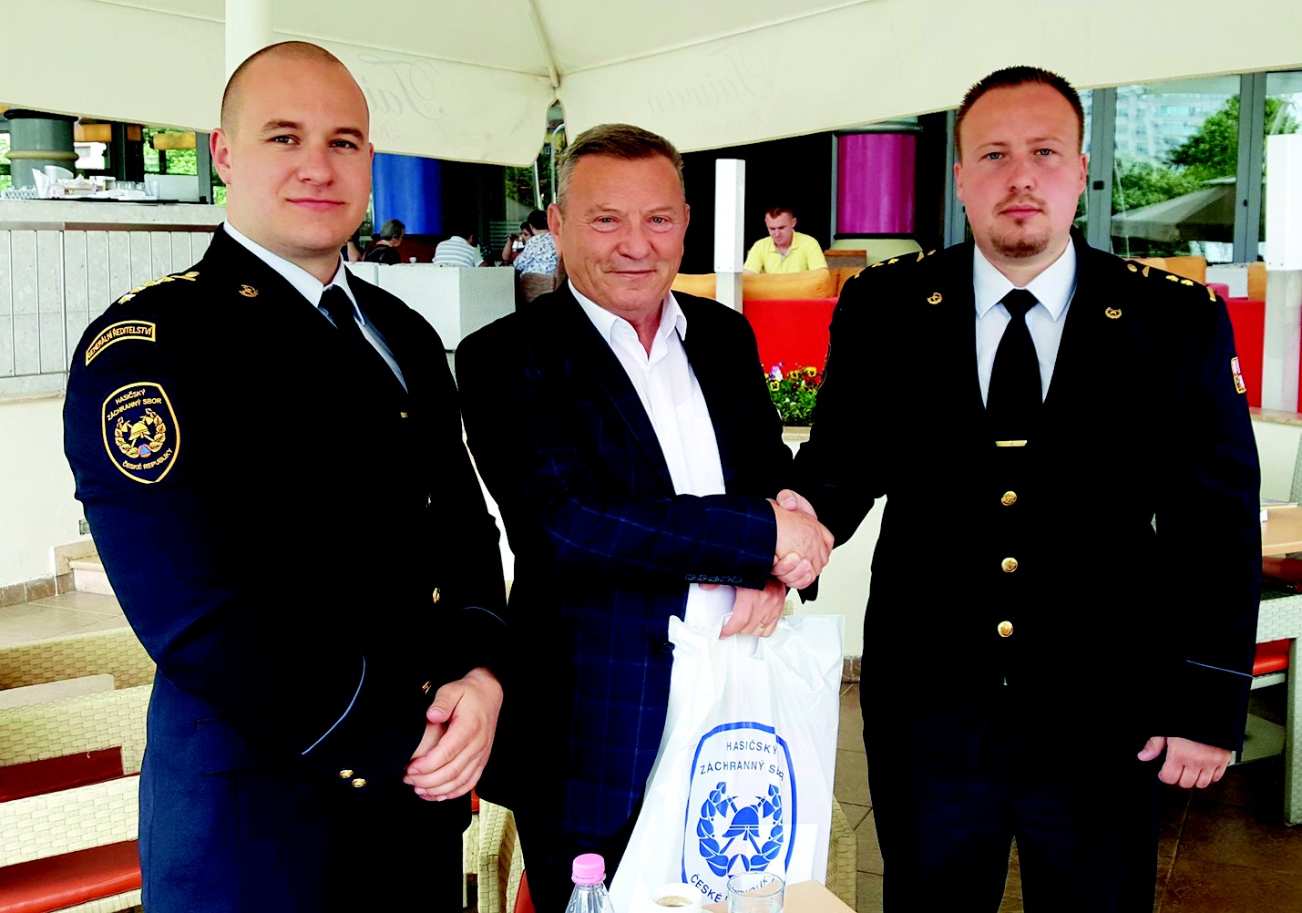 Obr. 5 Setkání s generálním ředitelem albánských hasičů Alfredem Kristulim