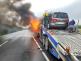 007-Požár soupravy s přepravovanými osobními vozidly.jpg