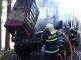 Tři jednotky hasičů likvidovaly požár vyvážecí soupravy u Nyklovic