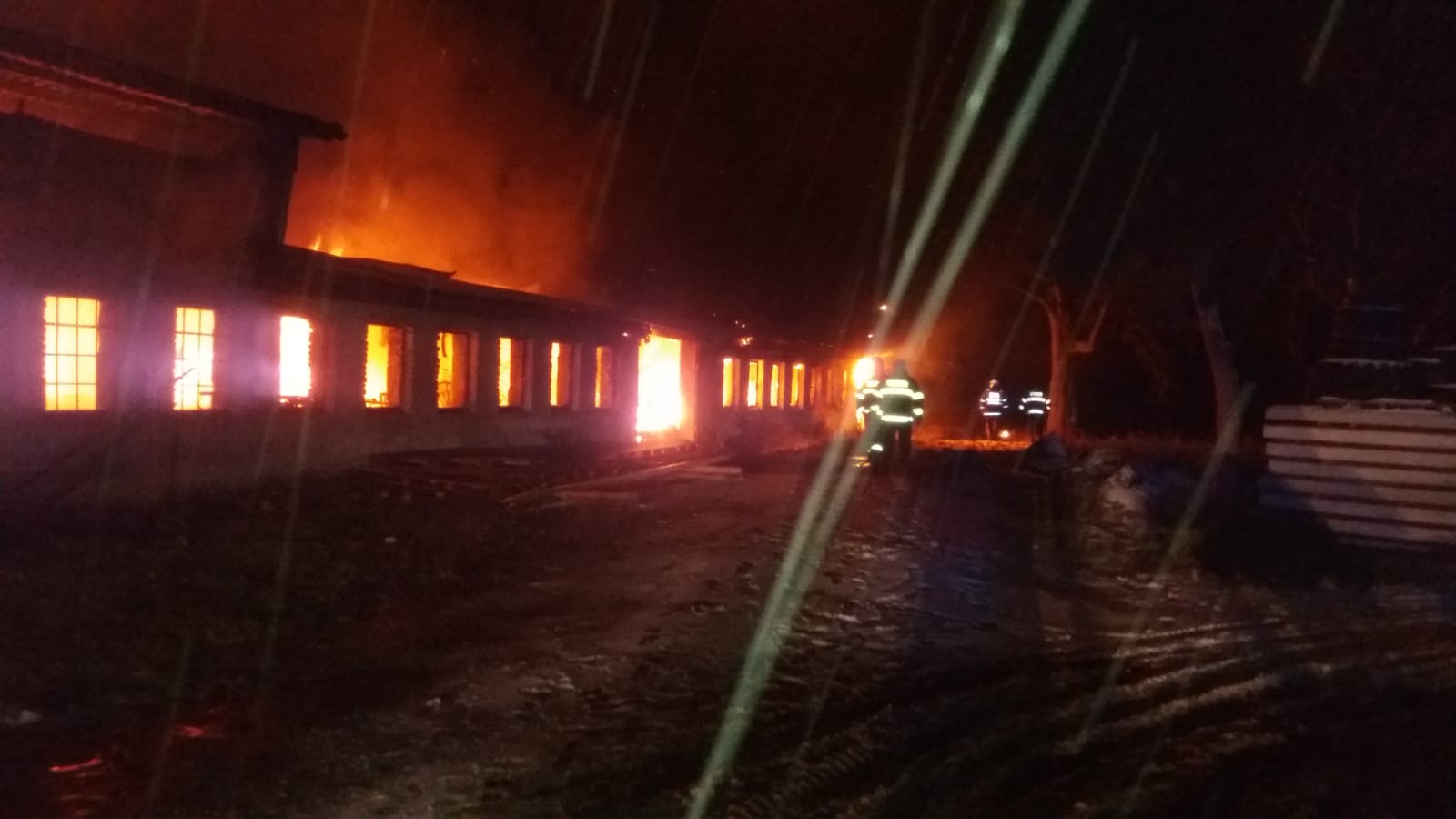 Požár truhlárny, Kadov - 30. 11. 2018 (6).jpg