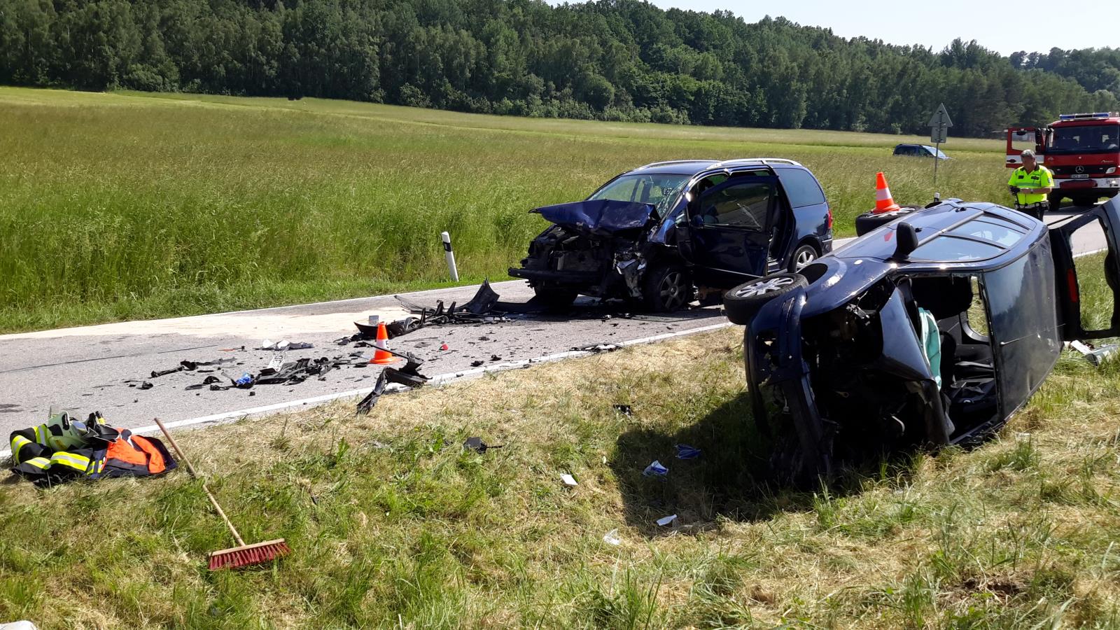 Dopravní nehoda 2 OA, Štiptoň - 14. 6. 2019 (3).jpg