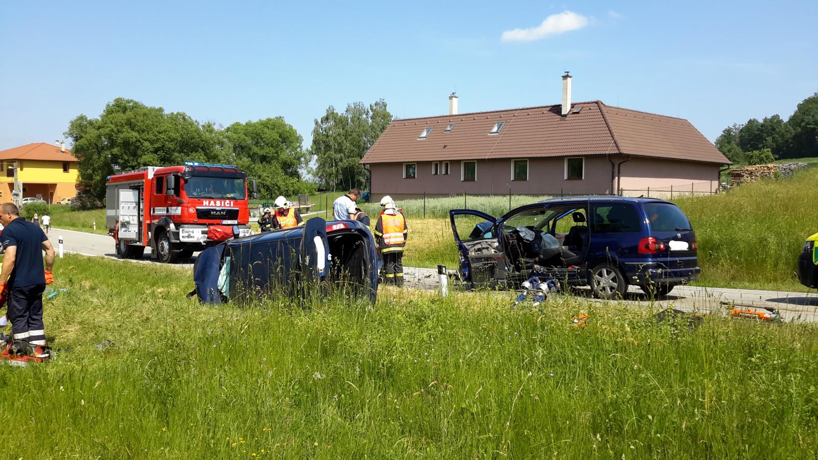 Dopravní nehoda 2 OA, Štiptoň - 14. 6. 2019 (6).jpg