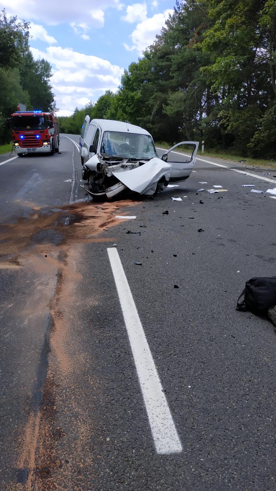 Dopravní nehoda OA a dodávky, Mirotice - 10. 7. 2019 (2).jpg