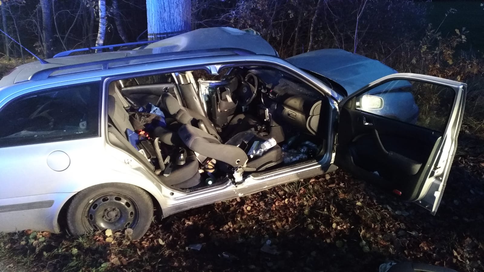 Dopravní nehoda OA, Sudoměřice u Bechyně - 11. 11. 2019 (2).jpg