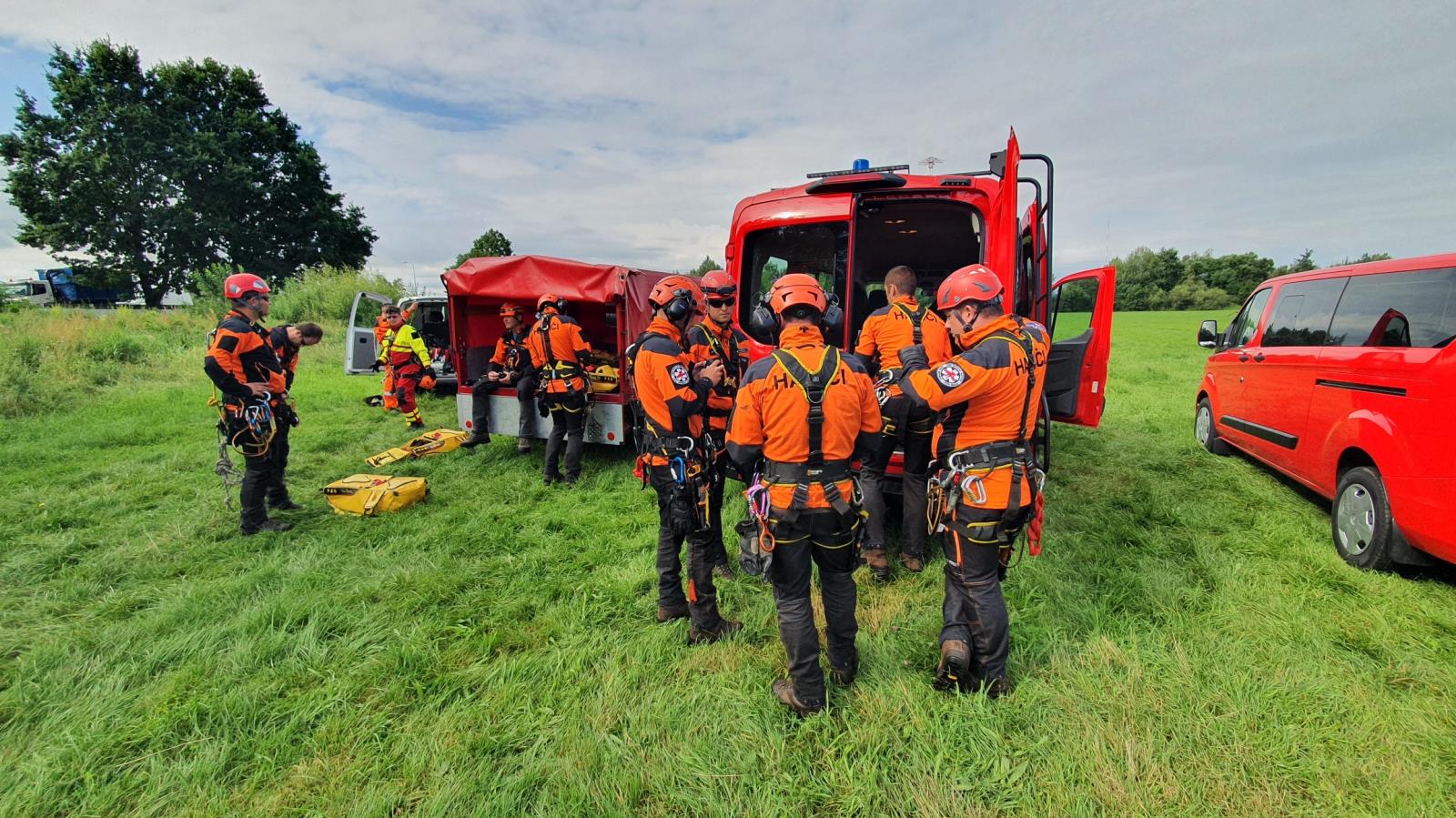 Výcvik leteckých záchranářů, Vráto - 19. 8. 2020 (2).jpg