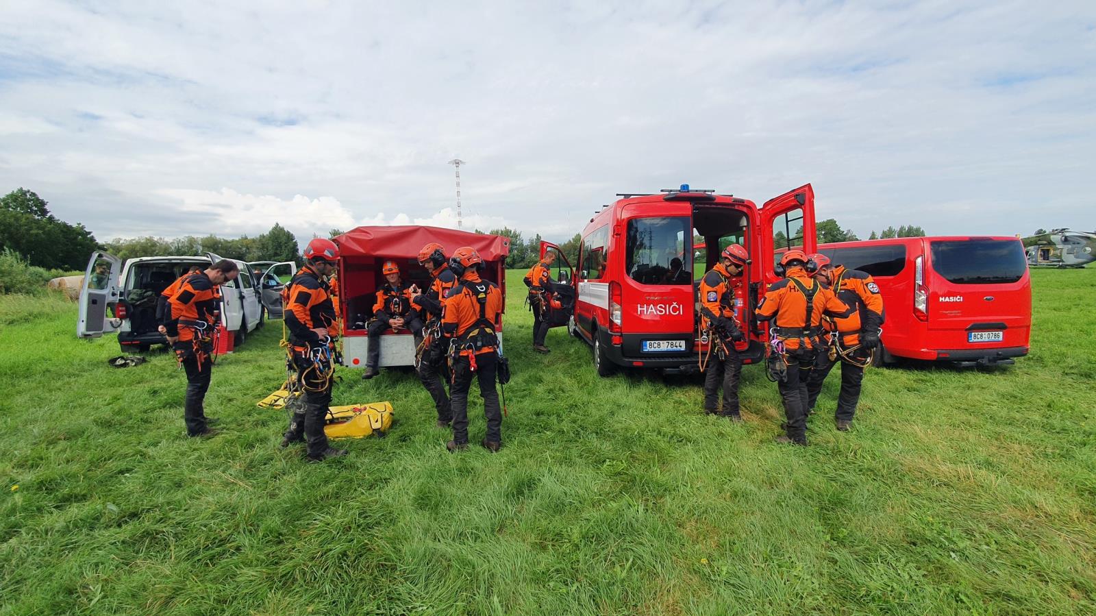 Výcvik leteckých záchranářů, Vráto - 19. 8. 2020 (3).jpg
