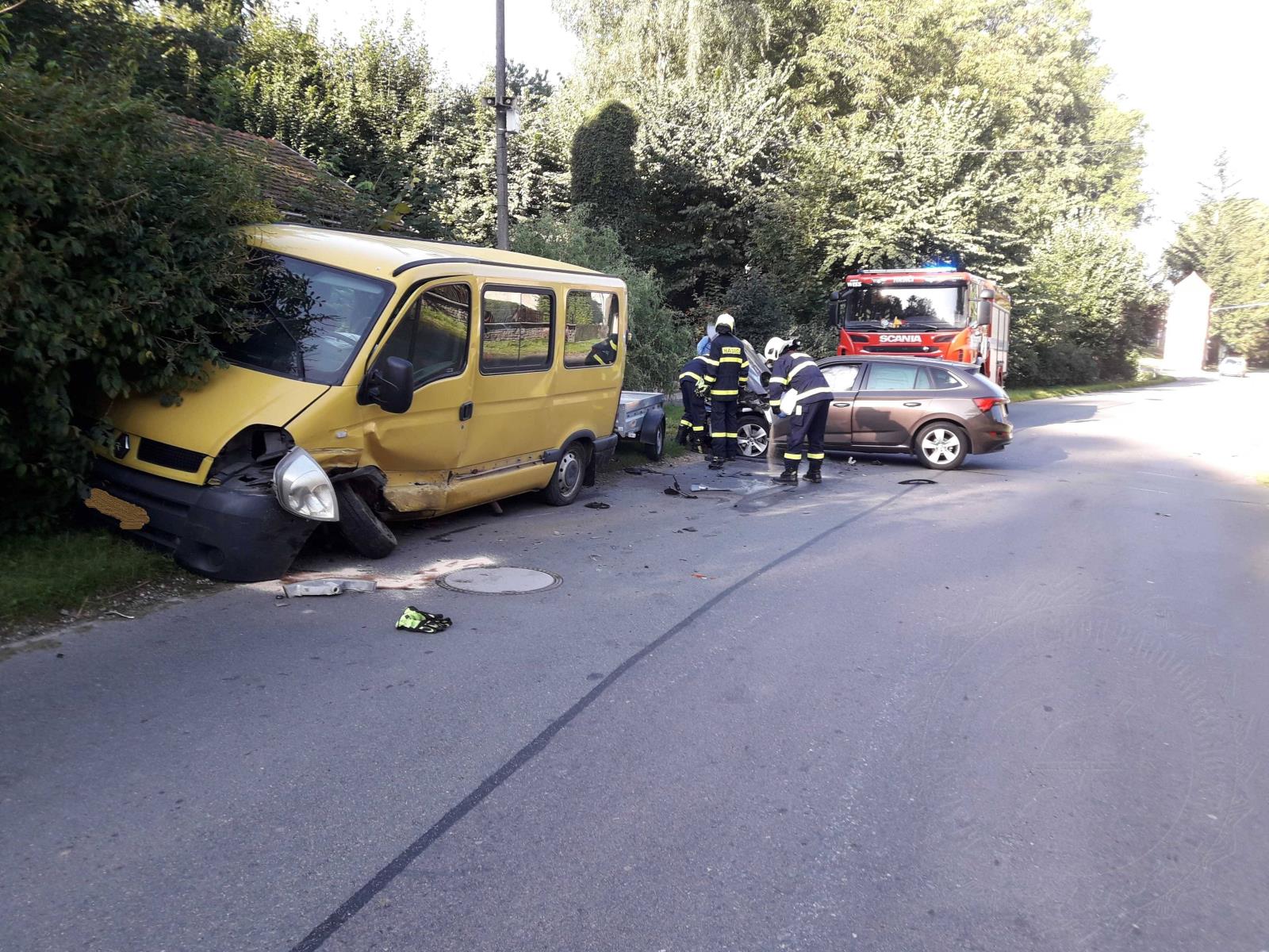 Dopravní nehoda Sloupnice1 18.9.2020.jpg
