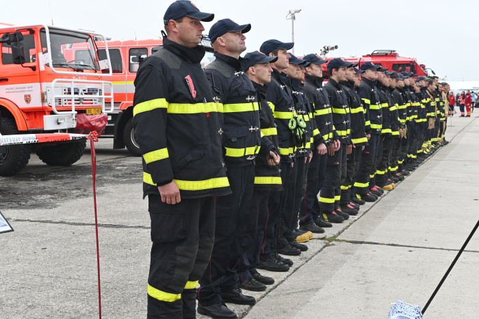 Hasiči z Moravskoslezského kraje uctili památku hasičů zemřelých při výbuchu plynu v Koryčanech.jpg