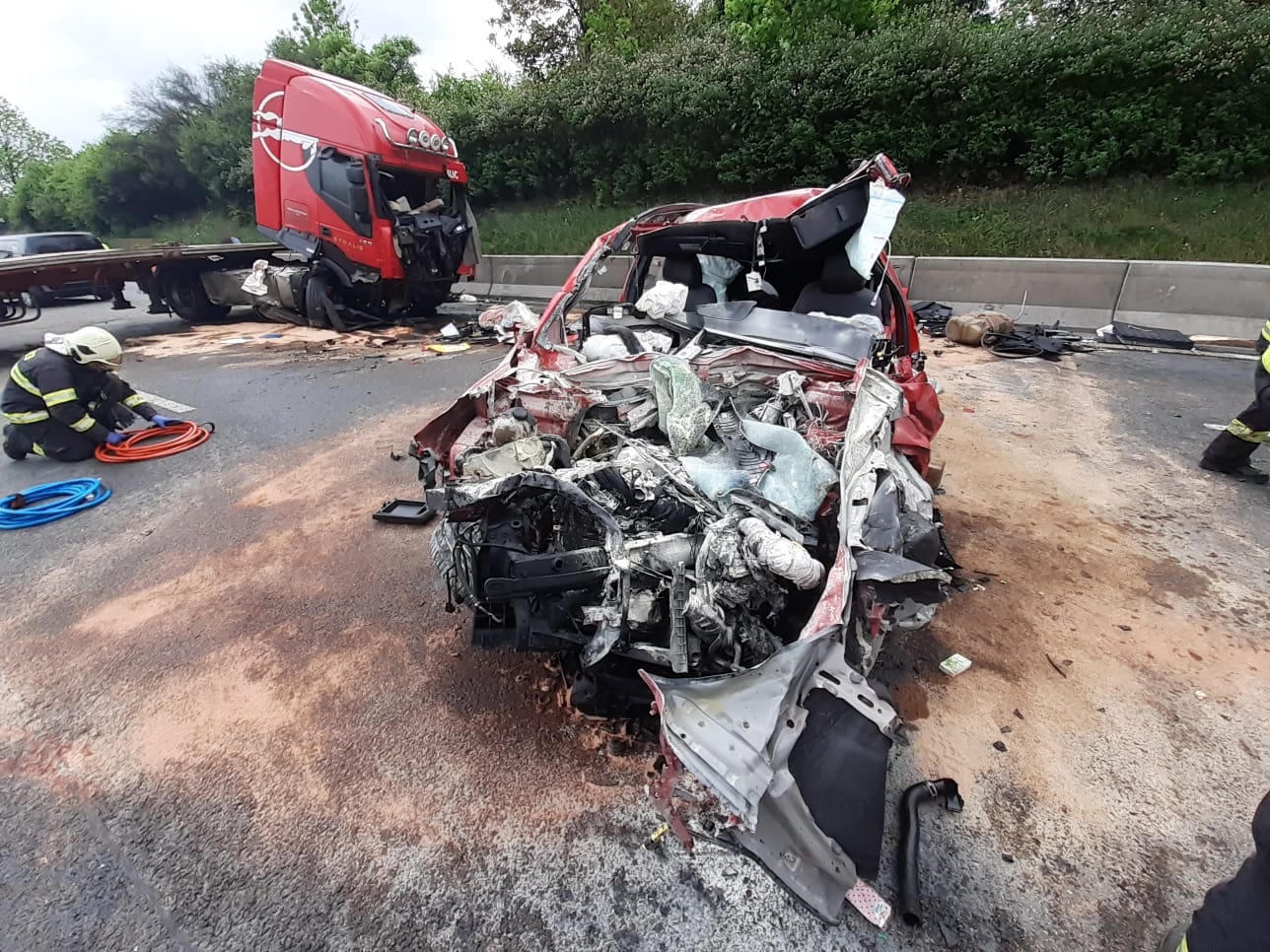 006 - Tragická dopravní nehoda na brněnské dálnici.jpeg