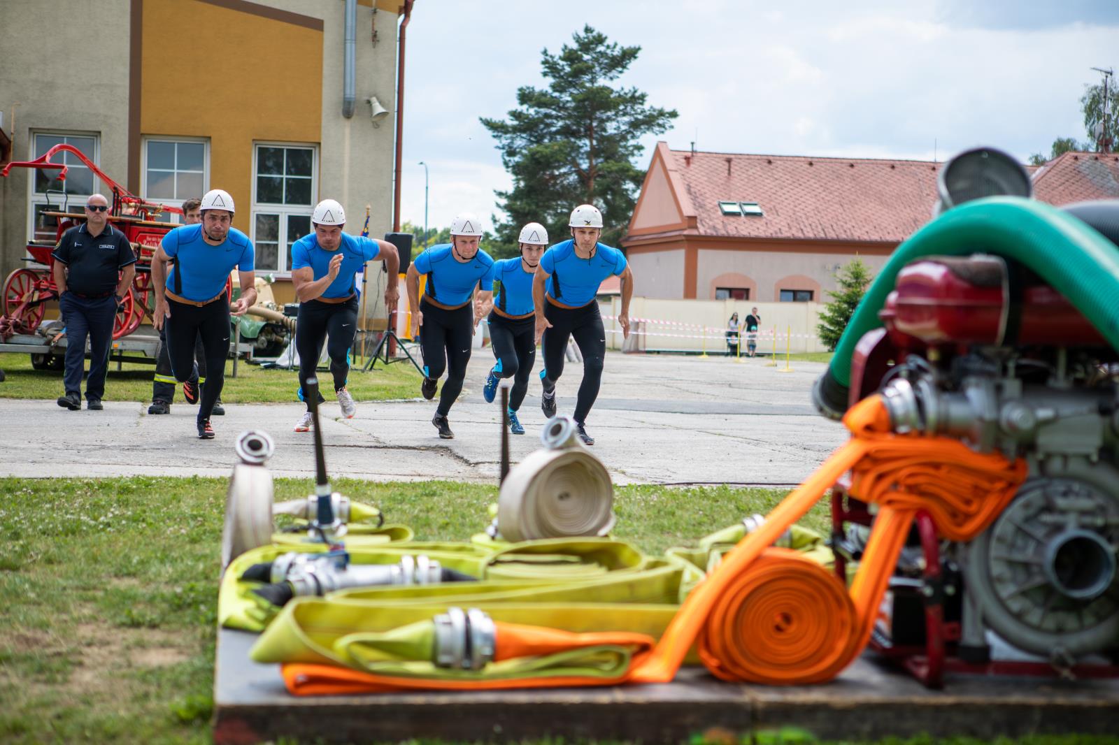 50 let profesionálních hasičů a 150 let dobrovolných hasičů v Jindřichově Hradci - 11. 6. 2022 (44).jpg