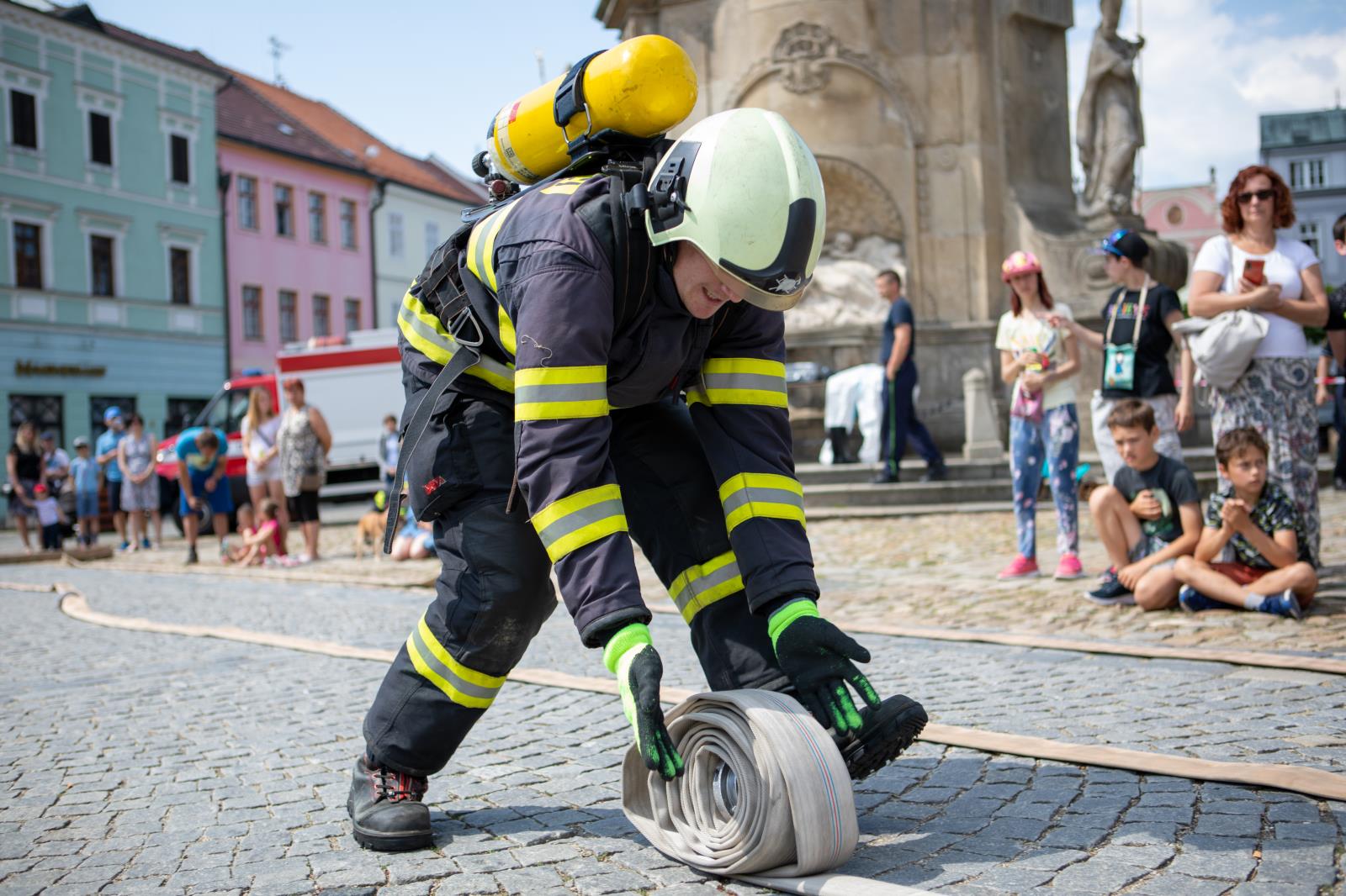 50 let profesionálních hasičů a 150 let dobrovolných hasičů v Jindřichově Hradci - 11. 6. 2022 (34).jpg