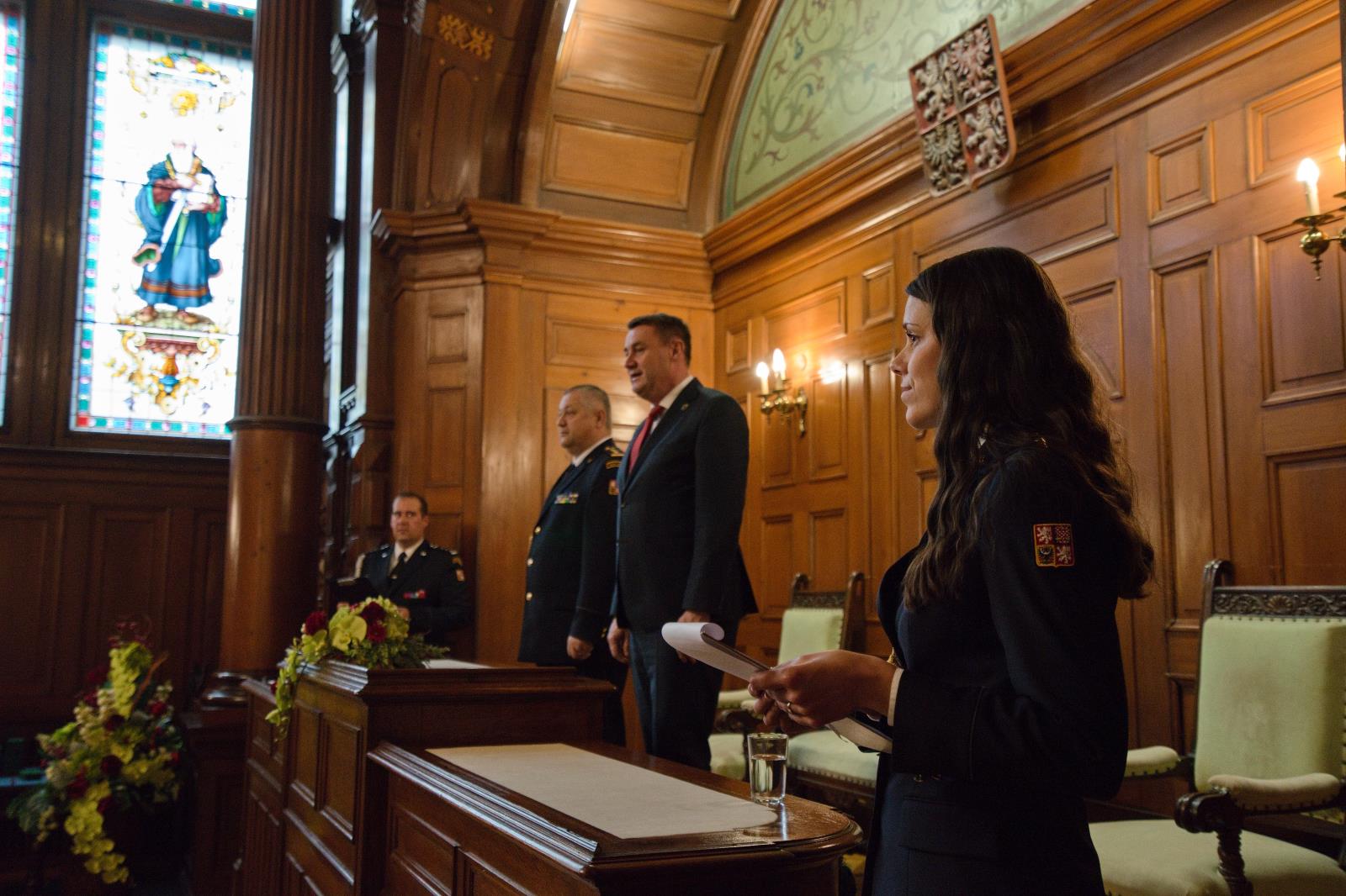 Ceremoniál předávání medailí HZS ČR se i letos uskutečnil v reprezentativních prostorách liberecké radnice