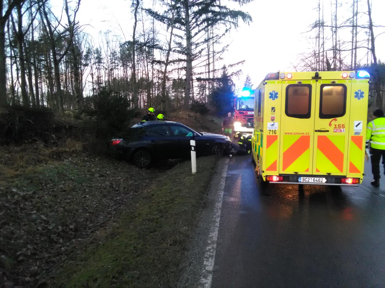 Dopravní nehoda OA, Zvíkovské Podhradí - 12. 1. 2023 (2).jpg