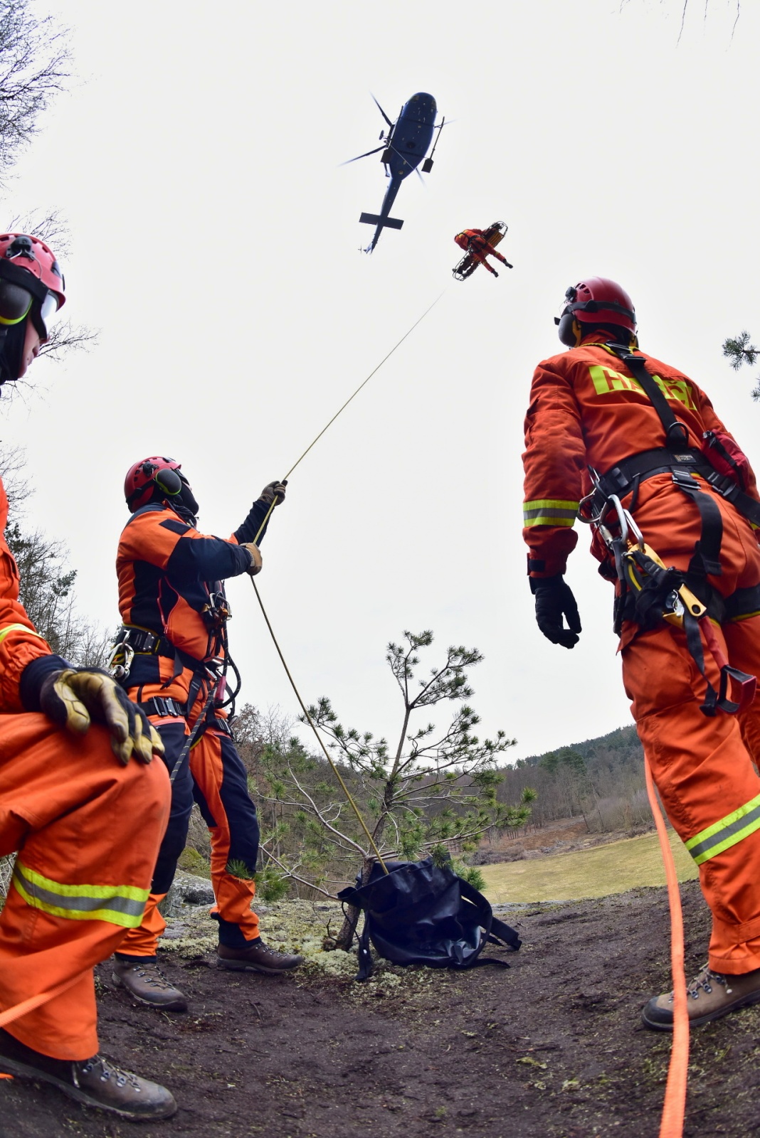 012 - výcvik leteckých záchranářů.JPG