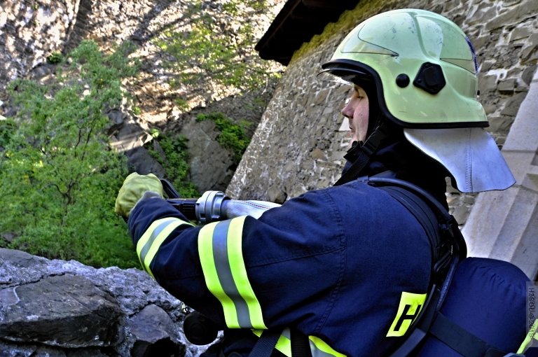 10 cvičení požár Helfštýn - Přerovsko 15-5-2013 (9).JPG