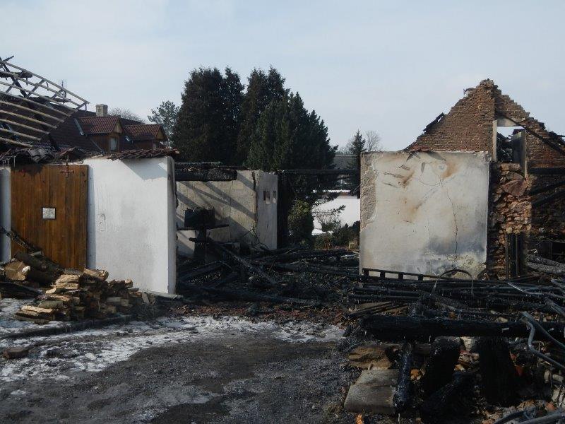 Požár stavení, Lovětín - 27. 2. 2018 (5).jpg