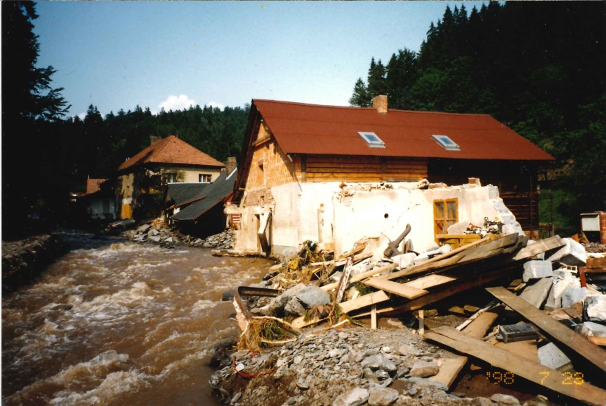 Povodně Rychnovsko 1998 (3).jpg
