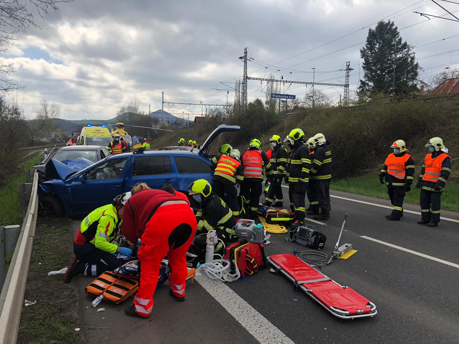 Dopravní nehoda Prackovice nad Labem (1).jpg