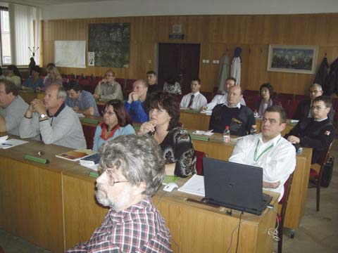 Příprava členů krizových štábů obcí s rozšířenou působností v Karlovarském kraji 