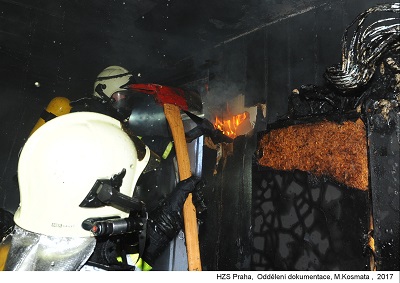 Likvidace požáru v roce 2017, foto hasiči HZS hl. m. Prahy