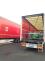 Kamion naložený paletami s humanitární pomocí pro Litvu