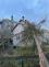ÚLK_hasiči ze stanice Ústí nad Labem likvidují strom, který spadl na rodinný dům ve Skoroticích