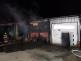 požár autoservisu v Mlékojedech u Litoměřic
