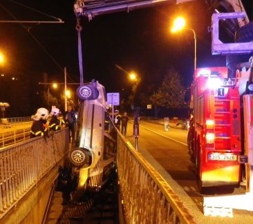 Dopravní nehoda se zásahem hasičů