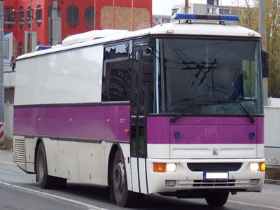 Vězeňský autobus