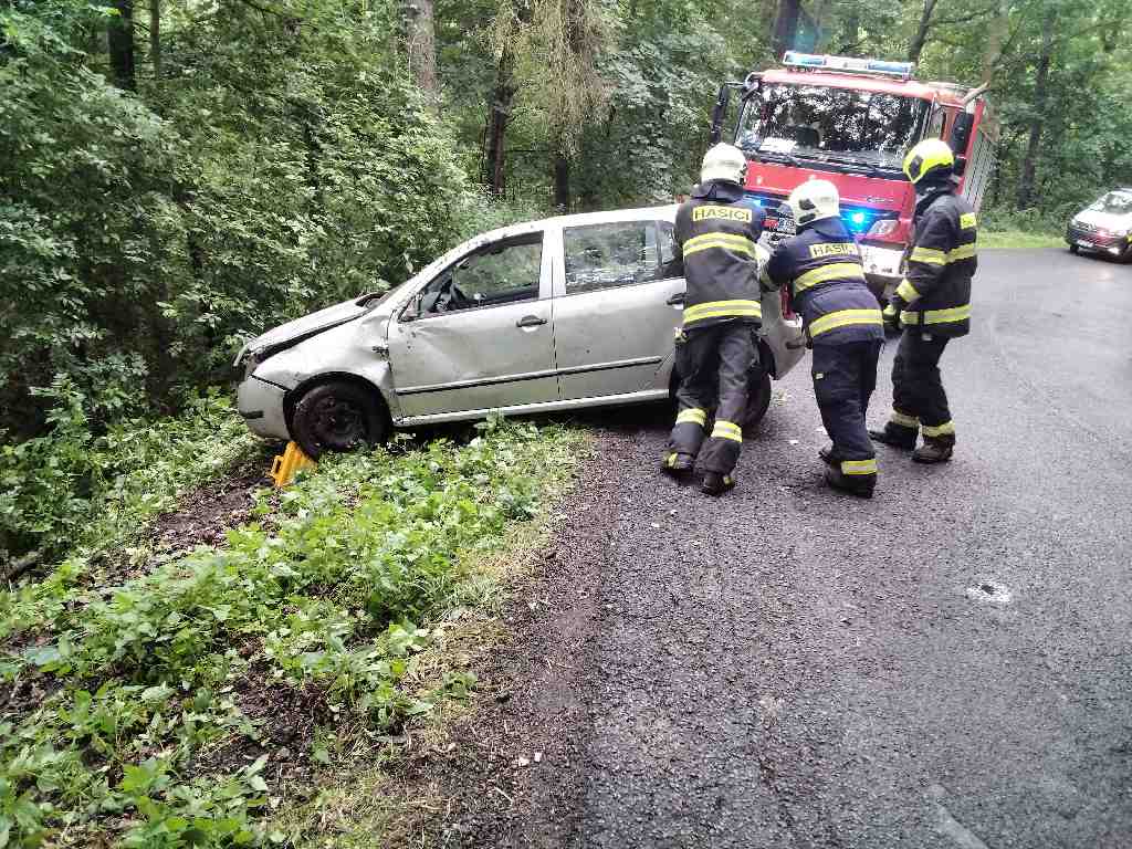 Dopravní nehoda Peruc (5).jpg