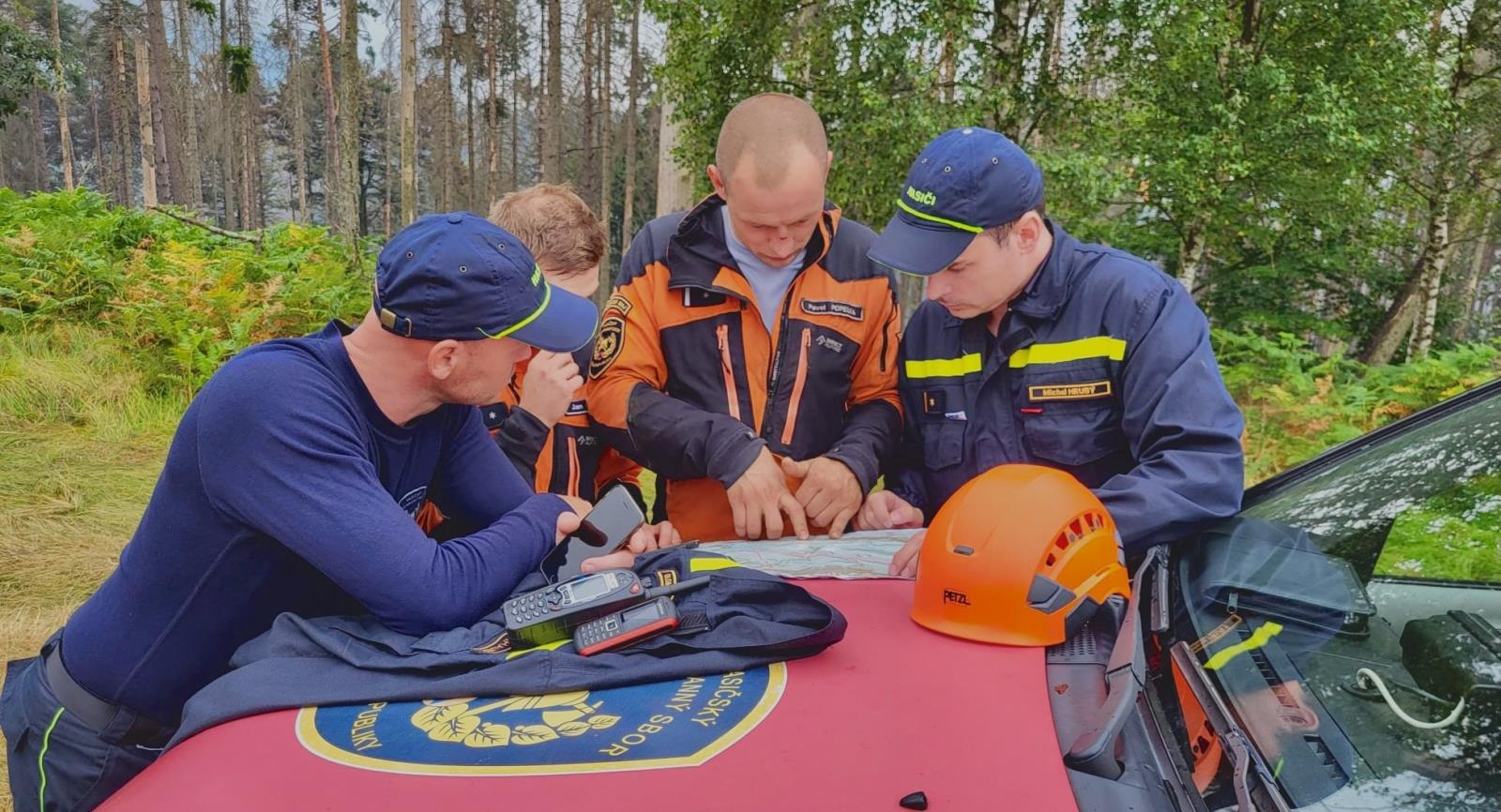 Příprava činnosti hasičů lezců - důkladné nastavení bezpečnostních opatření!