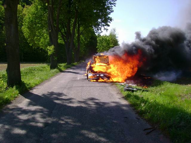 Resize of Požár osobního vozidla.JPG