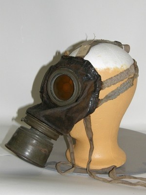 gm-17-ledermaske-zleva.jpg