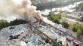058-Pohled z dronu na požár skládky odpadu v kralupském kovošrotu