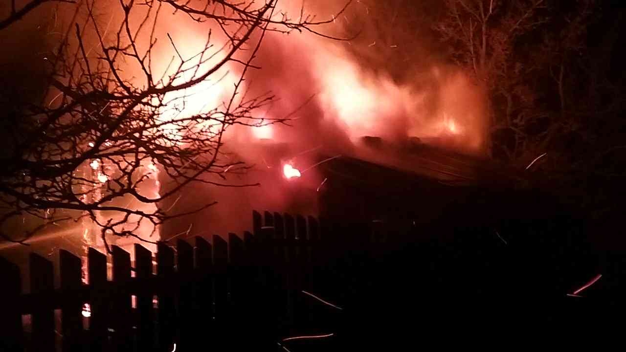 2021-12-19-požár sauny Bukovinka/HBO_321T-2021_12_19-b01bd5e7.jpg