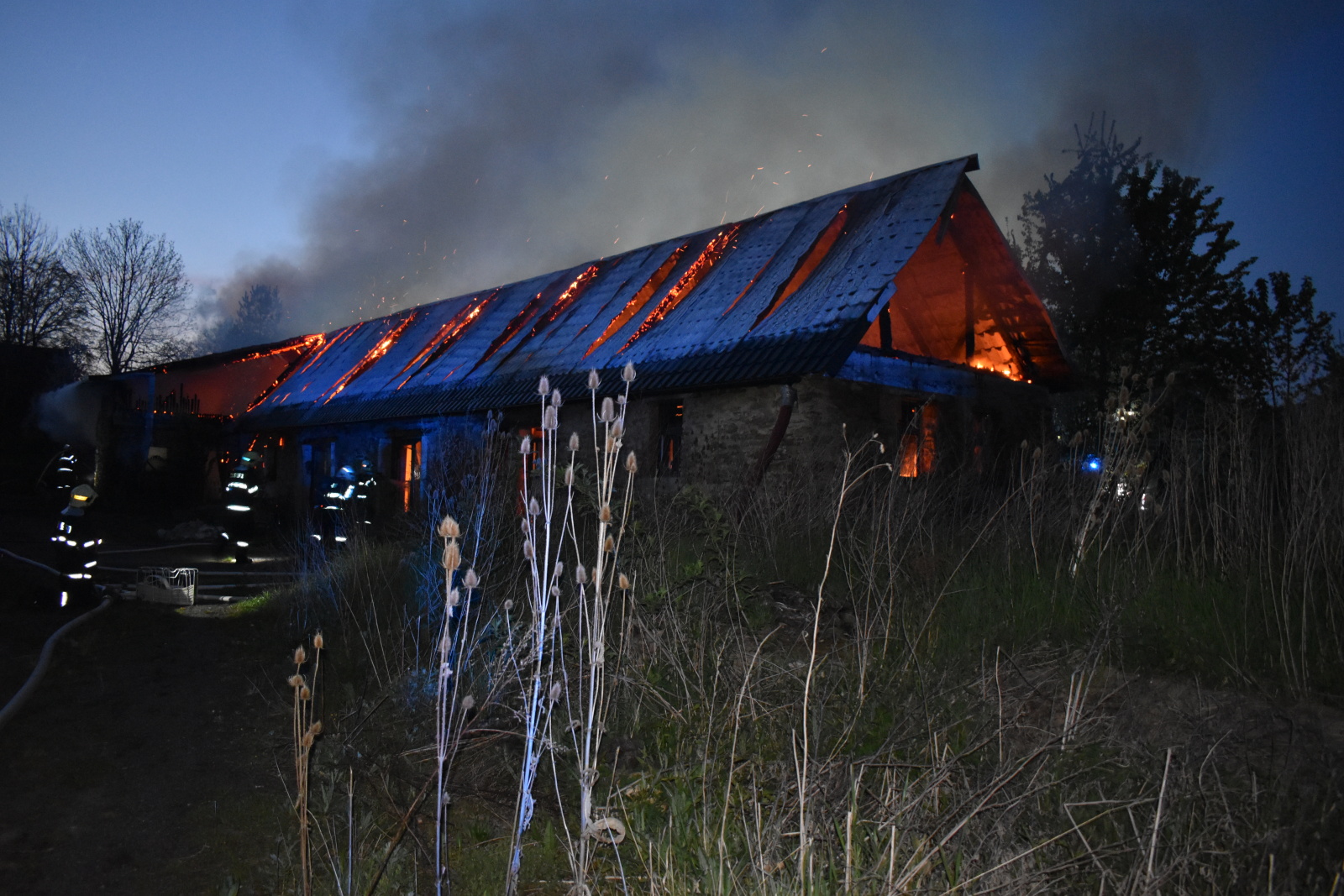 036-Požár rodinného domu v rekonstrukci v obci Hryzely na Kolínsku.JPG